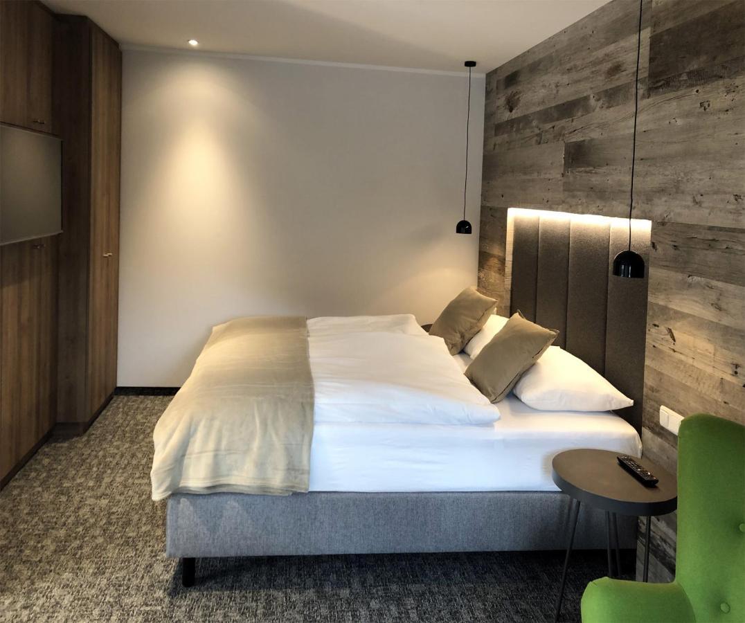 Seehotel Im Weyer Гмунден Екстер'єр фото